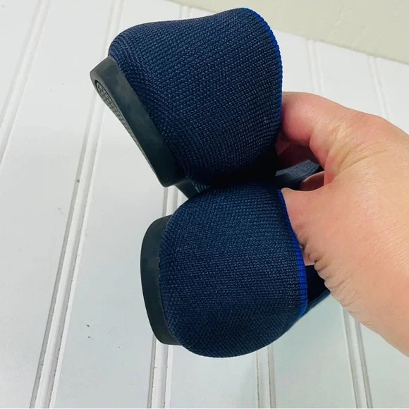 Rothy’s “The Point” in Navy Blue Size 8 *EUC* - Picture 9 of 12